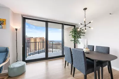 3660 N Lake Shore Drive #1613, Chicago, IL 60613 - Photo 8