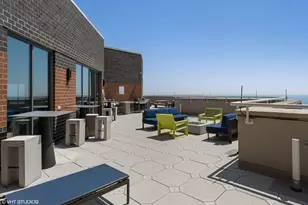 3660 N Lake Shore Dr, Chicago, IL 60613 - Photo 22