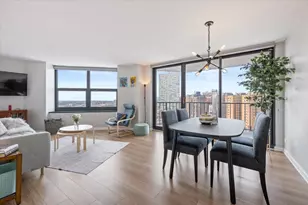 3660 N Lake Shore Dr, Chicago, IL 60613 - Photo 4