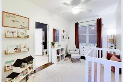 1927 W Belmont Avenue #4, Chicago, IL 60657 - Photo 16