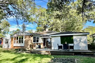 17308 Forestway Dr, East Hazel Crest, IL 60429 - Photo 2