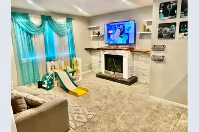 17308 Forestway Drive, East Hazel Crest, IL 60429 - Photo 10