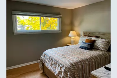 543 S 7th Street, West Dundee, IL 60118 - Photo 8