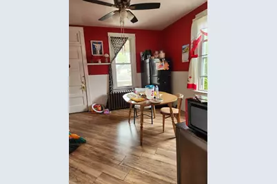 10749 S Avenue J, Chicago, IL 60617 - Photo 6