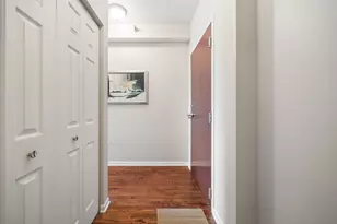 3232 N Halsted St, Chicago, IL 60657 - Photo 4