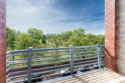 1100 W Montrose Avenue #503, Chicago, IL 60613 - Photo 14