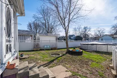 709 N Center Street, Clifton, IL 61727 - Photo 34