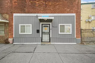 2010 W 115th St, Chicago, IL 60643 - Photo 2