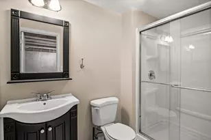 841 Black Walnut Dr, Sugar Grove, IL 60554 - Photo 42