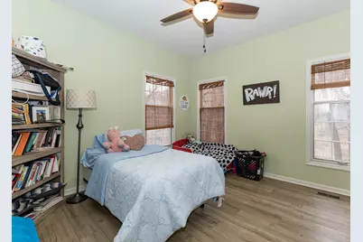3305 11th Street, Moline, IL 51265 - Photo 16