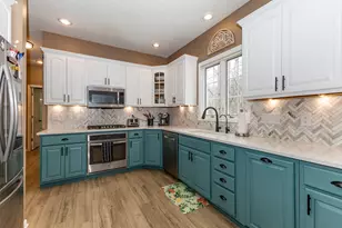 3305 11th St, Moline, IL 51265 - Photo 12