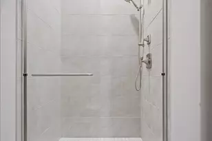 184 Eli Ct, Des Plaines, IL 60016 - Photo 14