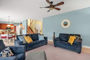 38W631 Callighan Pl, Geneva, IL 60134 - Photo 20