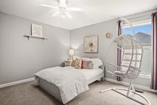 38W631 Callighan Pl, Geneva, IL 60134 - Photo 28