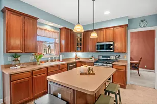 38W631 Callighan Pl, Geneva, IL 60134 - Photo 14