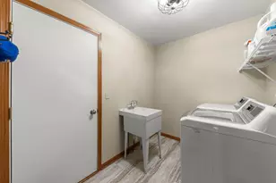 177 Fairfield Dr, Romeoville, IL 60446 - Photo 14