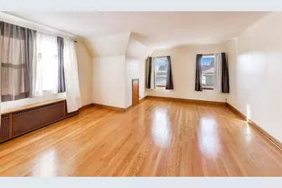 7058 S Fairfield Avenue, Chicago, IL 60629 - Photo 2