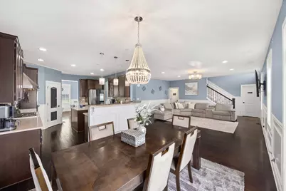 890 Stratford Drive, North Aurora, IL 60542 - Photo 12