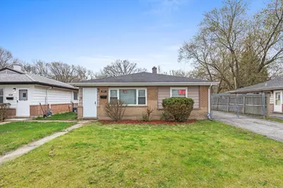 877 163rd Street, Calumet City, IL 60409 - Photo 1