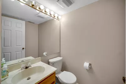 90 Copperwood Drive, Buffalo Grove, IL 60089 - Photo 18