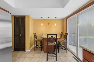 18024 Marlin Ln, Homewood, IL 60430 - Photo 6