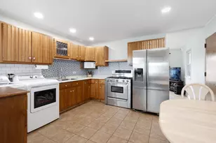 3101 Thrush Ln, Rolling Meadows, IL 60008 - Photo 6