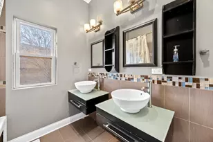 4403 S Prairie Ave, Chicago, IL 60653 - Photo 12