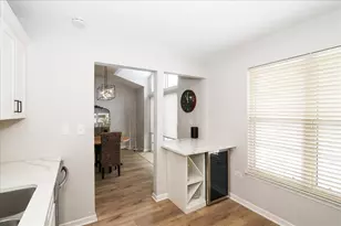 1719 Autumn Ave, Schaumburg, IL 60193 - Photo 12