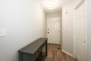1719 Autumn Ave, Schaumburg, IL 60193 - Photo 20