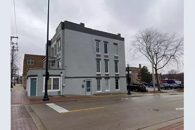 120-122 N Spring Street, Elgin, IL 60120 - Photo 2