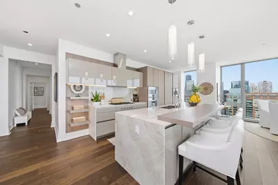 363 E Wacker Drive #2708, Chicago, IL 60601 - Photo 4