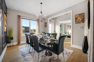 7831 Northwoods Dr, Frankfort, IL 60423 - Photo 8