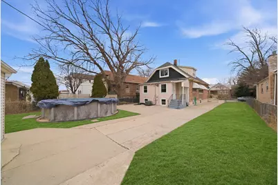2728 Grove Avenue, Berwyn, IL 60402 - Photo 20