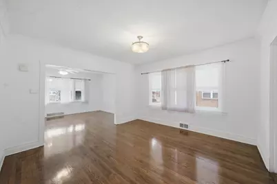 2728 Grove Avenue, Berwyn, IL 60402 - Photo 6