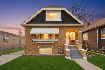 2728 Grove Avenue, Berwyn, IL 60402 - Photo 2