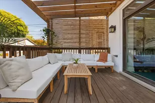 3346 W Cullom Ave, Chicago, IL 60618 - Photo 4