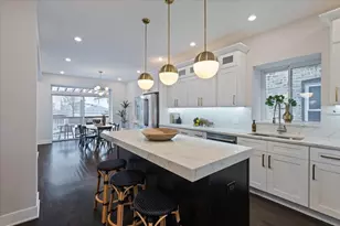 3346 W Cullom Ave, Chicago, IL 60618 - Photo 2