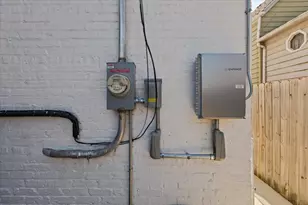 3346 W Cullom Ave, Chicago, IL 60618 - Photo 46