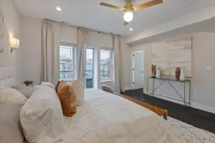 3346 W Cullom Ave, Chicago, IL 60618 - Photo 18