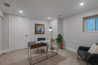 3346 W Cullom Avenue, Chicago, IL 60618 - Photo 36