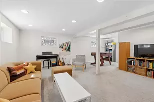 574 Orchard Ln, Winnetka, IL 60093 - Photo 16