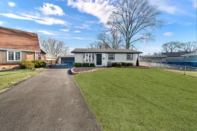 12843 Pleasant Court, Crestwood, IL 60418 - Photo 2