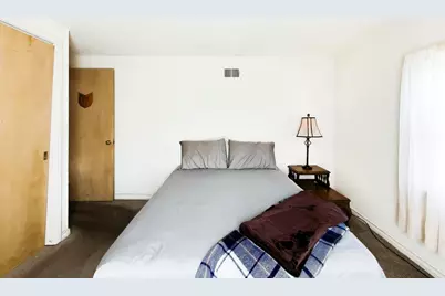 5237 Conrad Street, Skokie, IL 60077 - Photo 16