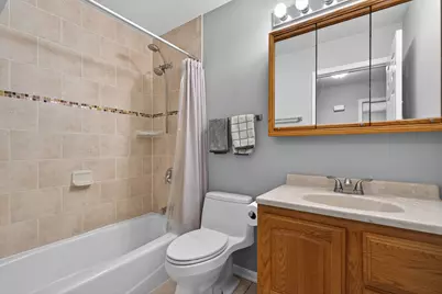 14 Devonshire Circle, Elgin, IL 60123 - Photo 10