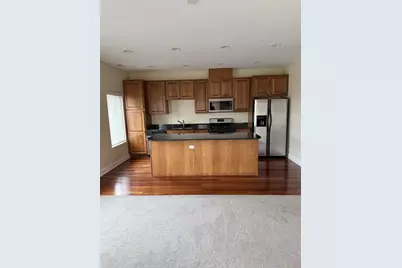 6961 Vine Street #301, Indian Head Park, IL 60525 - Photo 4