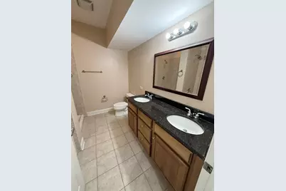 6961 Vine Street #301, Indian Head Park, IL 60525 - Photo 6