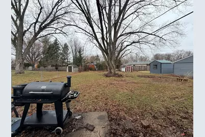 7502 Buffalo Grove Road, Loves Park, IL 61111 - Photo 10