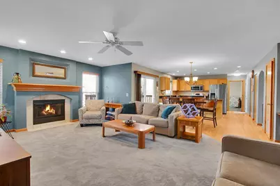 1935 Chesterfield Lane, Aurora, IL 60503 - Photo 8