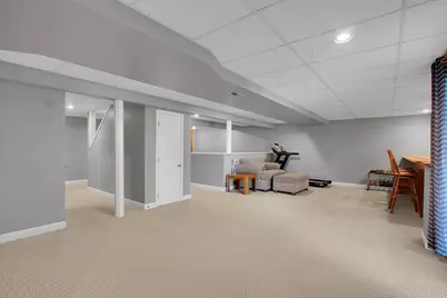 1935 Chesterfield Lane, Aurora, IL 60503 - Photo 26