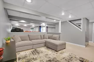 1935 Chesterfield Ln, Aurora, IL 60503 - Photo 24